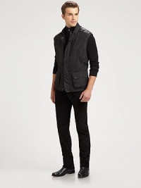 Channeling the stylish comfort of a classic jean with traditional five-pocket styling, a luxuriously soft corduroy pant is expertly tailored for a trim fit and modern aesthetic.Five-pocket styleZip flyInseam, about 3798% cotton/2% elastaneMachine washMade in Italy Channeling the stylish comfort of a classic jean with traditional five-pocket styling, a luxuriously soft corduroy pant is expertly tailored for a trim fit and modern aesthetic.Five-pocket styleZip flyInseam, about 3798% cotton/2% elastaneMachine washMade in Italy