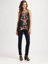 Abstract orchid print adds charm to this feminine top with a hi-lo hem and slightly open back. RoundneckSleevelessSplit hi-lo hemBack keyhole detail with button closuresPolyesterDry cleanMade in USA of imported fabricModel shown is 5'10 (177cm) wearing US size Small. Abstract orchid print adds charm to this feminine top with a hi-lo hem and slightly open back. RoundneckSleevelessSplit hi-lo hemBack keyhole detail with button closuresPolyesterDry cleanMade in USA of imported fabricModel shown is 5'10 (177cm) wearing US size Small.