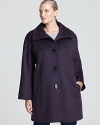 Make a seamless transition to cooler weather with this elegantly structured Ellen Tracy Plus coat crafted in soft wool. Make a seamless transition to cooler weather with this elegantly structured Ellen Tracy Plus coat crafted in soft wool.