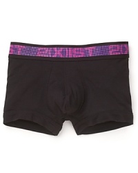 Add some pizzazz underneath your everyday attire with these uber-cool trunks from 2(x)ist. Add some pizzazz underneath your everyday attire with these uber-cool trunks from 2(x)ist.