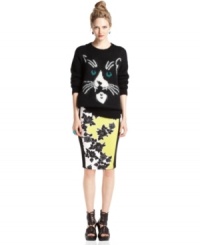 Graphic florals add a modern edge to this otherwise feminine Bar III pencil skirt -- combine it with a contrasting print! Graphic florals add a modern edge to this otherwise feminine Bar III pencil skirt -- combine it with a contrasting print!