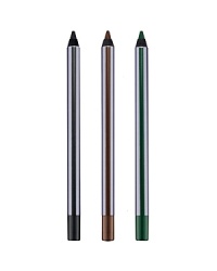 Pure wave of light in an exquisite texture. Offered in two versions, antique gold and copper, this exceptional pencil brightens eyes with metallic definition. Remarkably soft and creamy upon application, the formula is as precise as a kohl, as intense as an eyeliner. It creates a long-lasting, water-resistant outline which stays intense for hours. Pure wave of light in an exquisite texture. Offered in two versions, antique gold and copper, this exceptional pencil brightens eyes with metallic definition. Remarkably soft and creamy upon application, the formula is as precise as a kohl, as intense as an eyeliner. It creates a long-lasting, water-resistant outline which stays intense for hours.