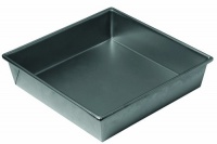 Chicago Metallic Non Stick 9-Inch Square Cake Pan Chicago Metallic Non Stick 9-Inch Square Cake Pan