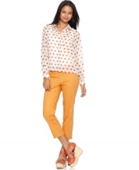 In a hot hue, these Bar III cropped skinny trousers are perfect for showcasing spring's statement sandals! In a hot hue, these Bar III cropped skinny trousers are perfect for showcasing spring's statement sandals!