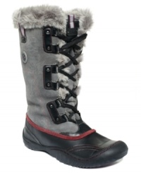 Jambu's J-41 Wanderer faux-fur cold weather boots are up to the task with a cozy faux-fur lining and a mudguard trim. Jambu's J-41 Wanderer faux-fur cold weather boots are up to the task with a cozy faux-fur lining and a mudguard trim.