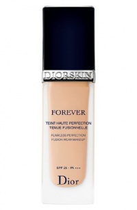 Christian Dior Diorskin Forever Flawless Perfection Fusion Wear Makeup SPF 25 - #022 Cameo - 30ml/1oz Christian Dior Diorskin Forever Flawless Perfection Fusion Wear Makeup SPF 25 - #022 Cameo - 30ml/1oz