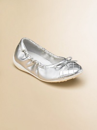A quilted cap toe and thin bow add some dazzle to this not-so-basic pair of metallic flats.Slip-onLeather upperLeather liningRubber solePadded insoleImported A quilted cap toe and thin bow add some dazzle to this not-so-basic pair of metallic flats.Slip-onLeather upperLeather liningRubber solePadded insoleImported