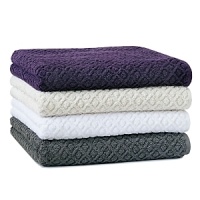 A luxe, textured bath towel as you've come to expect from Natori. Made with NatoriCotton™. A luxe, textured bath towel as you've come to expect from Natori. Made with NatoriCotton™.