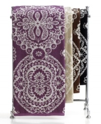 Bringing a new twist to the traditional, Martha Stewart Collection's Brick Lane bath towel makes a decidedly modern statement with a bold medallion motif. Featuring soft, two-ply cotton spun cotton. Bringing a new twist to the traditional, Martha Stewart Collection's Brick Lane bath towel makes a decidedly modern statement with a bold medallion motif. Featuring soft, two-ply cotton spun cotton.