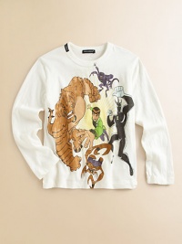 An everyday, long-sleeved cotton tee is made extra handsome with a superhero print.CrewneckLong sleevesPullover styleCottonMachine washMade in Italy An everyday, long-sleeved cotton tee is made extra handsome with a superhero print.CrewneckLong sleevesPullover styleCottonMachine washMade in Italy