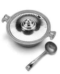 This versatile soup tureen boasts the incredible durability of Wilton Armetale metal in a classic silhouette to complement any table setting. Pop the entire tureen in your oven to heat chowders and chilli. From the Flutes and Pearls serveware collection. This versatile soup tureen boasts the incredible durability of Wilton Armetale metal in a classic silhouette to complement any table setting. Pop the entire tureen in your oven to heat chowders and chilli. From the Flutes and Pearls serveware collection.