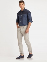A wardrobe staple reinvented with a rounded collar and mother of pearl buttons in two-toned, Italian cotton.ButtonfrontRounded collarCottonMachine washImported A wardrobe staple reinvented with a rounded collar and mother of pearl buttons in two-toned, Italian cotton.ButtonfrontRounded collarCottonMachine washImported
