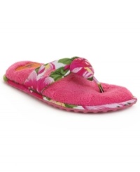 The bold and the bright. Wear these Rocket Dog Puff thong sandals poolside or at the beach to take your seasonal look from drab to fab! The bold and the bright. Wear these Rocket Dog Puff thong sandals poolside or at the beach to take your seasonal look from drab to fab!