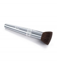 Nude Powder Foundation Brush to help you build on your perfect weightless natural mineral complexion.