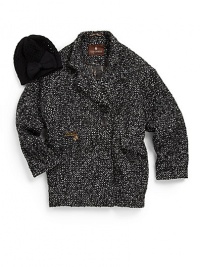 THE LOOKNotched collarDouble breasted button front with concealed snap closureLong sleevesDual front flap pocketsCenter back ventComes with bow-front knit hatTHE MATERIALCoat: 40% wool/30% acrylic/25% polyester/5% nylonHat: cottonCARE & ORIGINCoat: dry cleanHat: hand washImported THE LOOKNotched collarDouble breasted button front with concealed snap closureLong sleevesDual front flap pocketsCenter back ventComes with bow-front knit hatTHE MATERIALCoat: 40% wool/30% acrylic/25% polyester/5% nylonHat: cottonCARE & ORIGINCoat: dry cleanHat: hand washImported