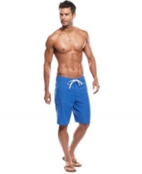 Sport and style combine with these cool cargo boardshorts from Nike. Sport and style combine with these cool cargo boardshorts from Nike.