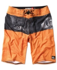 Upgrade your surf style with these boardshorts from Quiksilver. Upgrade your surf style with these boardshorts from Quiksilver.
