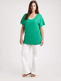 You are guaranteed a flawless fit, courtesy of a relaxed silhouette and side slits. A luxurious blend of linen and cotton gives this dolman-sleeve style impeccable softness.Round neckShort sleevesPull-on styleRibbed hemSide slitsAbout 29 from shoulder to hem56% linen/44% cottonDry cleanImported You are guaranteed a flawless fit, courtesy of a relaxed silhouette and side slits. A luxurious blend of linen and cotton gives this dolman-sleeve style impeccable softness.Round neckShort sleevesPull-on styleRibbed hemSide slitsAbout 29 from shoulder to hem56% linen/44% cottonDry cleanImported