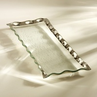 A more formal, opulent style of Roman Antique™. The undulating band is hand-painted in 24k gold or pure platinum and mixes with Roman Antique™ pieces. The ruffle motif dates to the 18th century, making this pattern feminine, bold and luxurious for special occasions. Dishwasher safe. Designed and made in California, USA. A more formal, opulent style of Roman Antique™. The undulating band is hand-painted in 24k gold or pure platinum and mixes with Roman Antique™ pieces. The ruffle motif dates to the 18th century, making this pattern feminine, bold and luxurious for special occasions. Dishwasher safe. Designed and made in California, USA.