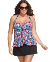 Get a feminine look with the coverage you want: 24th & Ocean's skirted bottom has extra tummy control for a smooth silhouette! Get a feminine look with the coverage you want: 24th & Ocean's skirted bottom has extra tummy control for a smooth silhouette!