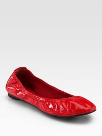 Gleaming patent leather adds a touch of shine to this classic style. Patent leather upperLeather liningRubber solePadded insoleImportedOUR FIT MODEL RECOMMENDS ordering true size. Gleaming patent leather adds a touch of shine to this classic style. Patent leather upperLeather liningRubber solePadded insoleImportedOUR FIT MODEL RECOMMENDS ordering true size.