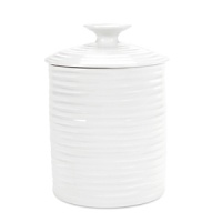 This set of dinnerware designed by famed cook and food writer Sophie Conran offers a modern organic aesthetic in unique shapes for an elegant and durable everyday collection. This set of dinnerware designed by famed cook and food writer Sophie Conran offers a modern organic aesthetic in unique shapes for an elegant and durable everyday collection.