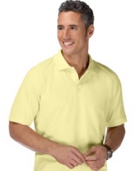 Nothing adds the perfect amount of refined style to a casual look like this classic Club Room polo. Nothing adds the perfect amount of refined style to a casual look like this classic Club Room polo.