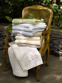 Soft and plush, luxuriously thick and thirsty, in two-ply, long staple cotton terry that's worthy of your most distinguished guests.30L X 20W Cotton Machine wash Imported Soft and plush, luxuriously thick and thirsty, in two-ply, long staple cotton terry that's worthy of your most distinguished guests.30L X 20W Cotton Machine wash Imported