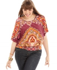 An on-trend scarf print electrifies ING's butterfly sleeve plus size top, finished by a banded hem. An on-trend scarf print electrifies ING's butterfly sleeve plus size top, finished by a banded hem.