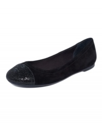 A quite captivating cap toe. Sperry Top-Sider's Annabelle ballet flats are both glittery and comfortable with a full-cushioned footbed and lightweight, flexible construction. A quite captivating cap toe. Sperry Top-Sider's Annabelle ballet flats are both glittery and comfortable with a full-cushioned footbed and lightweight, flexible construction.