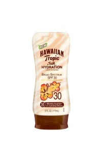 Hawaiian Tropic Silk Hydration SPF 30 Sunscreen Lotion, 6 Fluid Ounce Hawaiian Tropic Silk Hydration SPF 30 Sunscreen Lotion, 6 Fluid Ounce