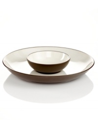 Make everyday meals a little more fun with Colorwave Chocolate dinnerware. Dressed in two contrasting hues – one glazed, one matte – this versatile chip and dip is a must from the mix-and-match Noritake collection. Make everyday meals a little more fun with Colorwave Chocolate dinnerware. Dressed in two contrasting hues – one glazed, one matte – this versatile chip and dip is a must from the mix-and-match Noritake collection.