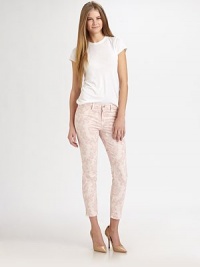 Cropped stretch-twill skinnies finished in a sophisticated toile pattern.THE FITSkinny fitRise, about 8Inseam, about 26THE DETAILSZip flyFive-pocket style98% cotton/2% LycraMachine washMade in USA of imported fabricModel shown is 5'10 (177cm) wearing US size 4. Cropped stretch-twill skinnies finished in a sophisticated toile pattern.THE FITSkinny fitRise, about 8Inseam, about 26THE DETAILSZip flyFive-pocket style98% cotton/2% LycraMachine washMade in USA of imported fabricModel shown is 5'10 (177cm) wearing US size 4.