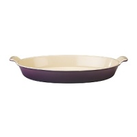 One of the most versatile cooking vessels in the kitchen, this handcrafted oval dish is ideal for cooking potatoes au gratin, casseroles, shepherd's pie or fruit cobbler with a perfectly browned top. One of the most versatile cooking vessels in the kitchen, this handcrafted oval dish is ideal for cooking potatoes au gratin, casseroles, shepherd's pie or fruit cobbler with a perfectly browned top.