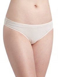 THE LOOKDelicate Rachel lace in a floral paisley patternElastic waistband with picot trimFull seat coverageTHE MATERIALNylon/spandexCARE & ORIGINHand washImported THE LOOKDelicate Rachel lace in a floral paisley patternElastic waistband with picot trimFull seat coverageTHE MATERIALNylon/spandexCARE & ORIGINHand washImported