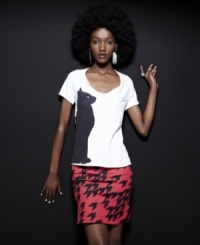 A boldly graphic houndstooth print makes a stylish statement on this Tee by Big Star mini skirt -- perfect for a mixed-print look! A boldly graphic houndstooth print makes a stylish statement on this Tee by Big Star mini skirt -- perfect for a mixed-print look!