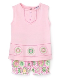 Isn't she pretty in pink? This Hartstrings set features an sweet pink top with detailed embroidery and playful pantaloon style shorts. Isn't she pretty in pink? This Hartstrings set features an sweet pink top with detailed embroidery and playful pantaloon style shorts.