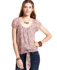 Delicate floral print and relaxed, tie-front design lend femme and carefree spirit to this top from American Rag! Delicate floral print and relaxed, tie-front design lend femme and carefree spirit to this top from American Rag!