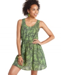 Check out this sun dress from Pretty Rebellious for the perfect picnic look! With its sprightly print and tulip back design, this a-line frock totally compels. Check out this sun dress from Pretty Rebellious for the perfect picnic look! With its sprightly print and tulip back design, this a-line frock totally compels.