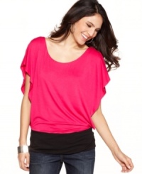 Try a softer way to wear colorblock with Cha Cha Vente's fluidly-draped top. The silhouette tapers at the hem for a flattering look. Try a softer way to wear colorblock with Cha Cha Vente's fluidly-draped top. The silhouette tapers at the hem for a flattering look.