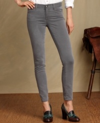 The fit of leggings with the styling of jeans - get the best of both worlds with this Tommy Hilfiger look. The fit of leggings with the styling of jeans - get the best of both worlds with this Tommy Hilfiger look.