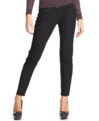 On the hunt for a pair of staple jeans? Look no further! Celebrity Pink Jeans' Curvy Skinny features a classic black wash and back flap pockets for a bit of flair. On the hunt for a pair of staple jeans? Look no further! Celebrity Pink Jeans' Curvy Skinny features a classic black wash and back flap pockets for a bit of flair.