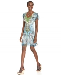 One World's pretty printed dress is perfect for a summery brunch or a night out on the town! Pair it with a statement necklace and platform sandals for a no-fuss ensemble. One World's pretty printed dress is perfect for a summery brunch or a night out on the town! Pair it with a statement necklace and platform sandals for a no-fuss ensemble.