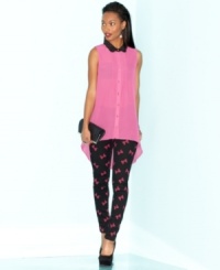 It's raining bows! Tinseltown's trend-right skinny jeans feature a print that's sure to charm. It's raining bows! Tinseltown's trend-right skinny jeans feature a print that's sure to charm.