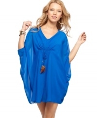Get pretty in chiffon with this gauzy poncho dress from Rampage, designed to make an entrance! Get pretty in chiffon with this gauzy poncho dress from Rampage, designed to make an entrance!