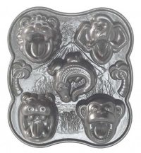 Nordic Ware Pro Cast Hungry Animals Cake and Ice Cream Pan Nordic Ware Pro Cast Hungry Animals Cake and Ice Cream Pan