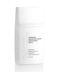 Trish's elegantly weightless daily moisturizer effectively hydrates and improves the look of skin while providing an elevated level of comprehensive sun protection, including a state-of-the-art photo-stabilizer for long-wear support. Using the latest in sun-care technology it absorbs instantly leaving skin perfectly prepared for a direct makeup application. Hyaluronic Acid and Yucca Glauca extract boost skin¹s moisture while Avobenzone broad-spectrum protection invisibly shields you from the damaging effects of UVA/UVB rays. Trish's elegantly weightless daily moisturizer effectively hydrates and improves the look of skin while providing an elevated level of comprehensive sun protection, including a state-of-the-art photo-stabilizer for long-wear support. Using the latest in sun-care technology it absorbs instantly leaving skin perfectly prepared for a direct makeup application. Hyaluronic Acid and Yucca Glauca extract boost skin¹s moisture while Avobenzone broad-spectrum protection invisibly shields you from the damaging effects of UVA/UVB rays.
