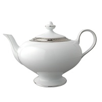 Beautiful, white Limoges porcelain with a dynamic platinum border, the geometric motif of the Athena collection creates a dimensional and graphic appearance. Also available with gold border. Beautiful, white Limoges porcelain with a dynamic platinum border, the geometric motif of the Athena collection creates a dimensional and graphic appearance. Also available with gold border.