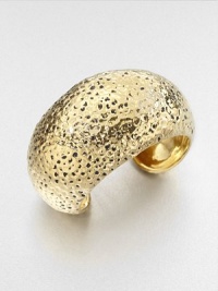 A hammered effect lends a handmade finish to this bold, goldtone statement piece.Goldtone tin alloyDiameter, about 2.5Imported A hammered effect lends a handmade finish to this bold, goldtone statement piece.Goldtone tin alloyDiameter, about 2.5Imported