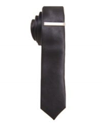 Take a shine to this sleek sateen skinny tie from Alfani RED. Take a shine to this sleek sateen skinny tie from Alfani RED.